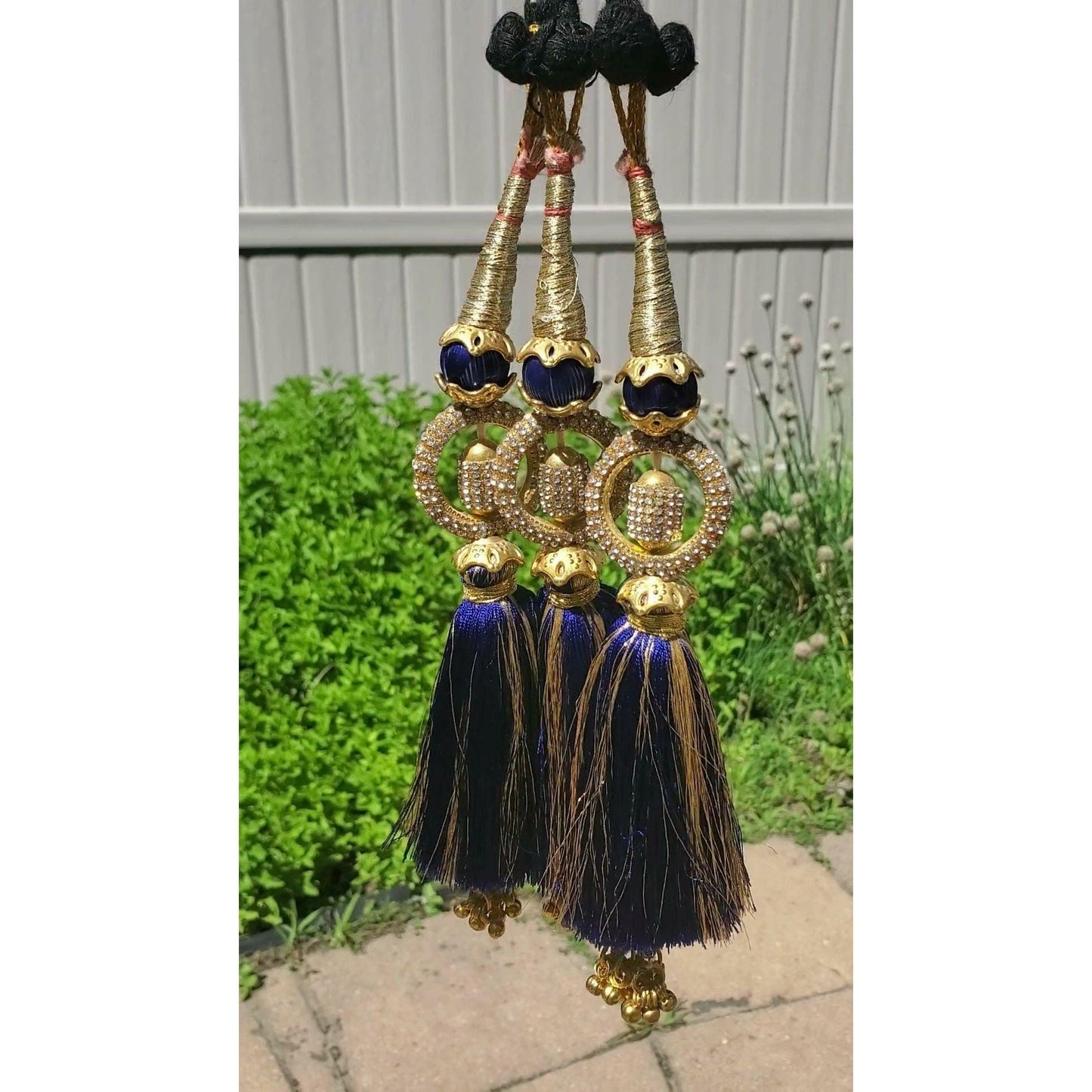 Beautiful parandi/paranda hair accessory - Bollywood/Indian/Punjabi style