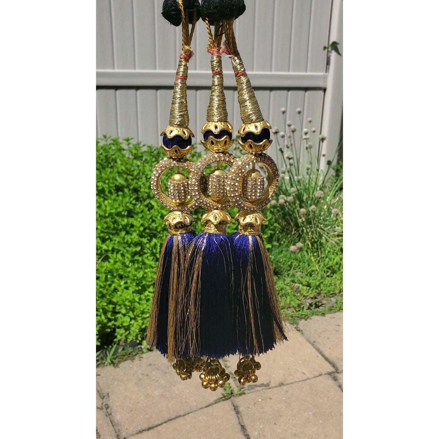 Beautiful parandi/paranda hair accessory - Bollywood/Indian/Punjabi style