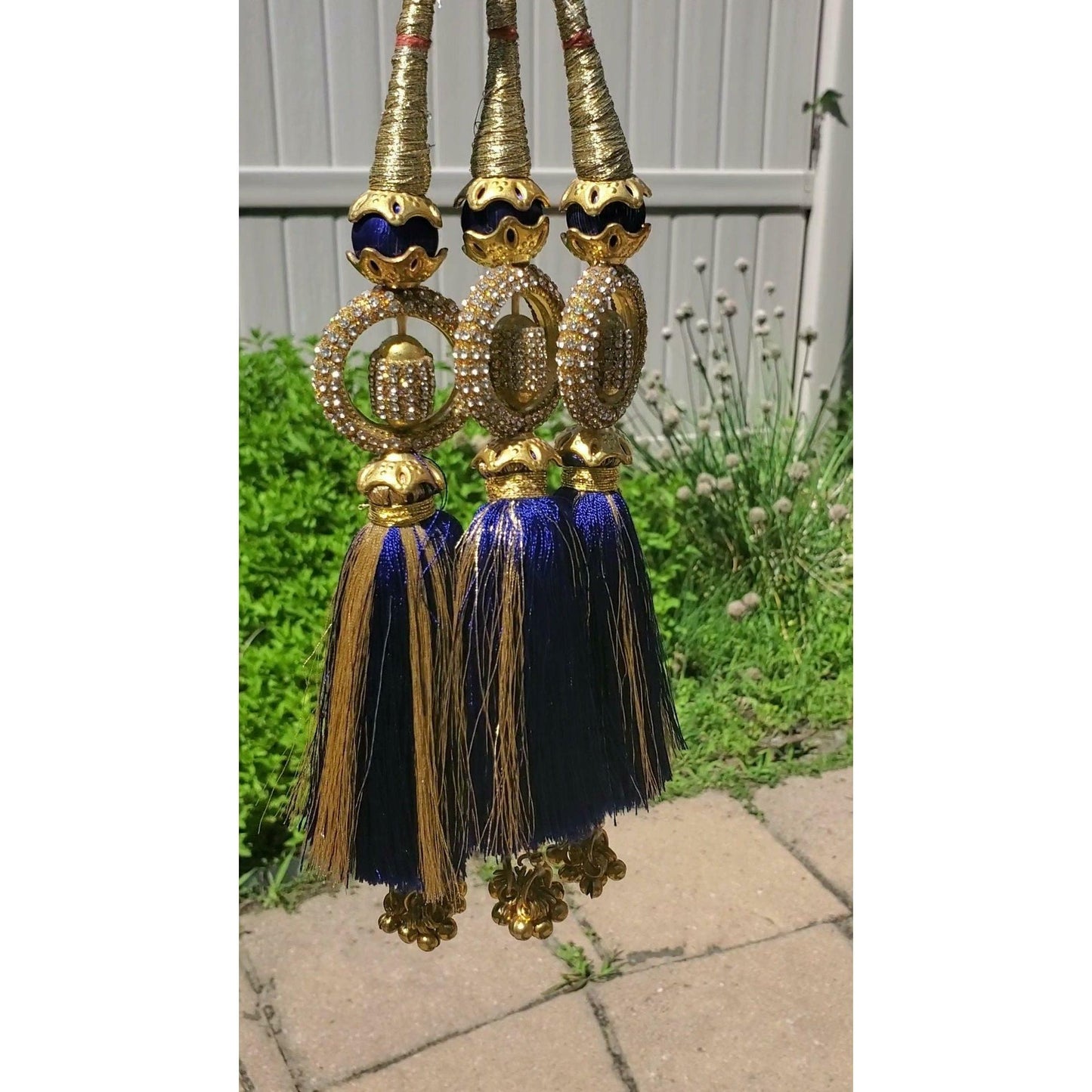 Beautiful parandi/paranda hair accessory - Bollywood/Indian/Punjabi style