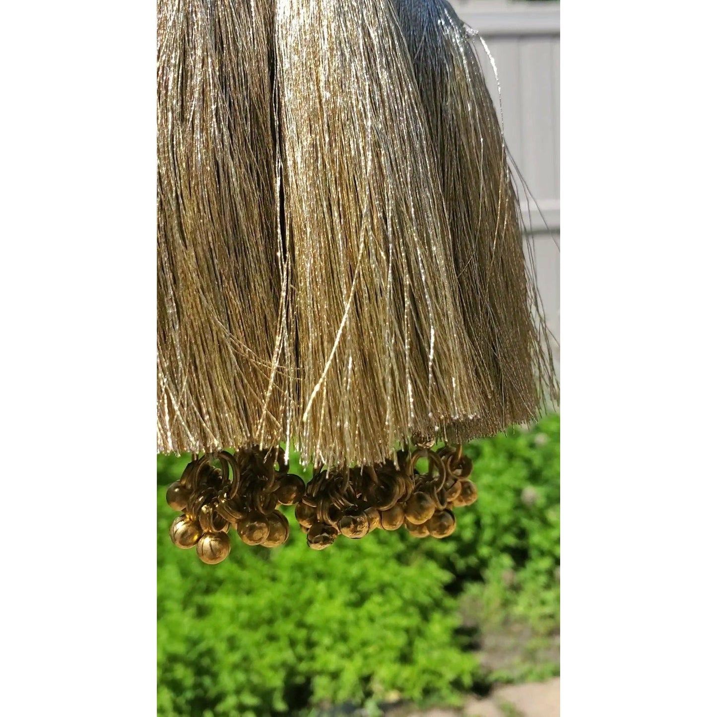 Beautiful goloden color parandi/paranda - Bollywood/Indian/Punjabi style