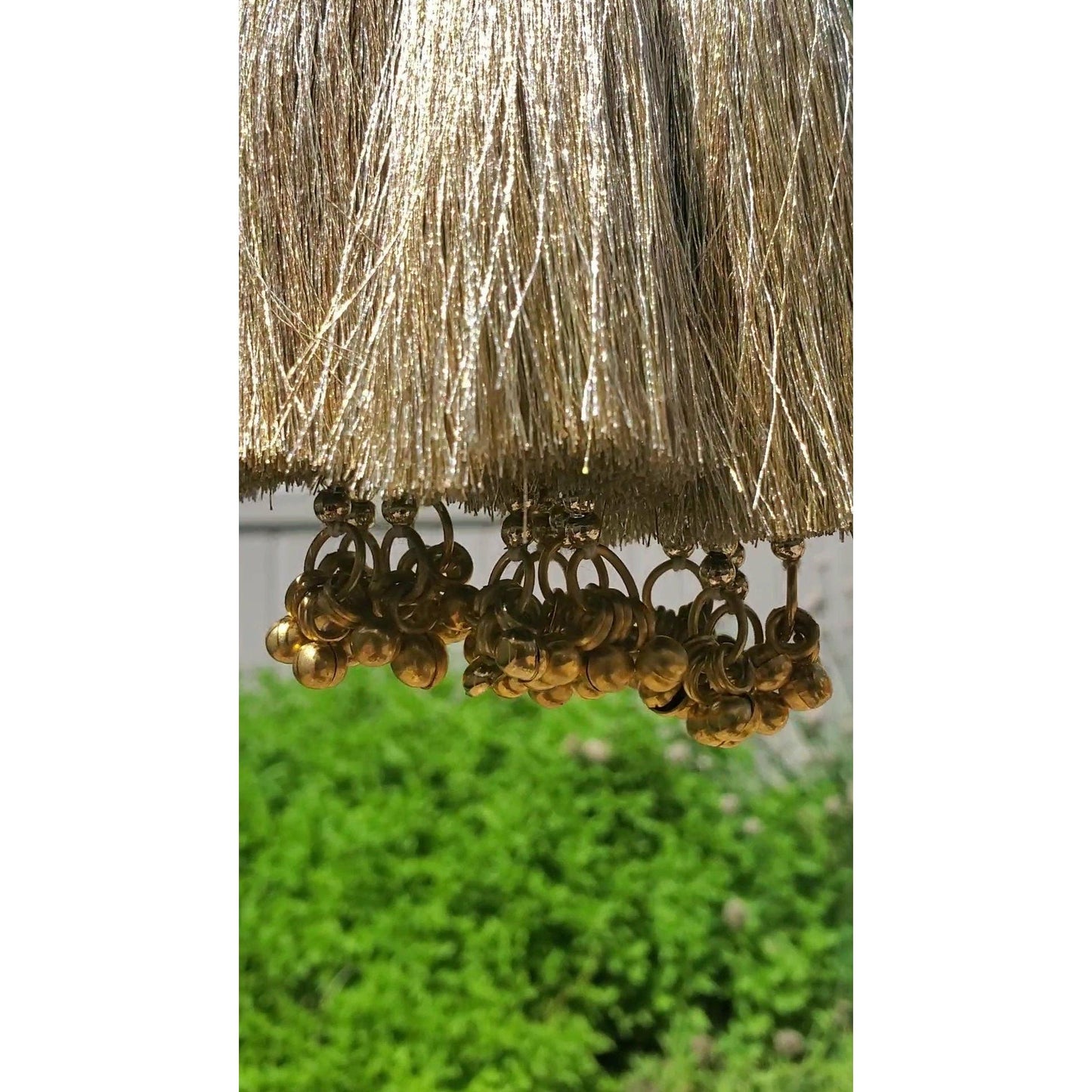 Beautiful goloden color parandi/paranda - Bollywood/Indian/Punjabi style