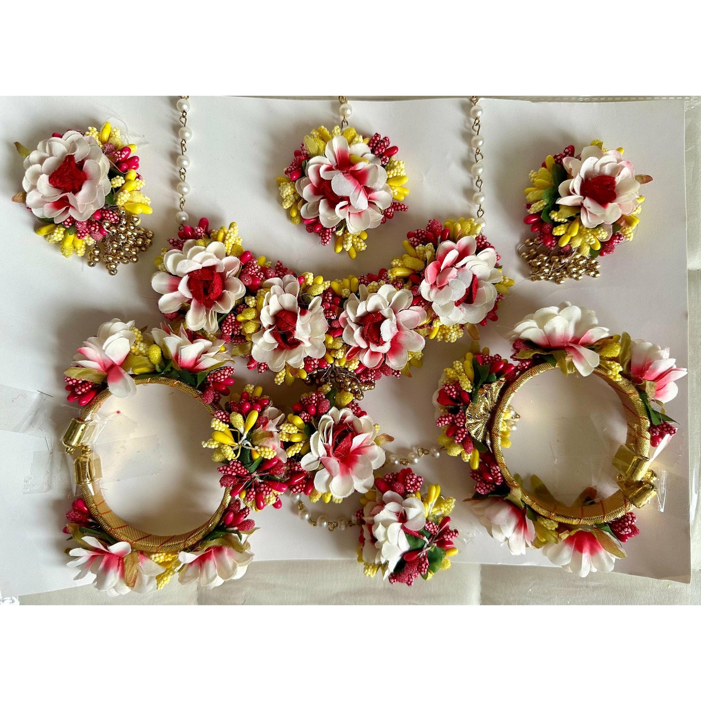 Floral jewelry set for Mehandi and Haldi ceremony