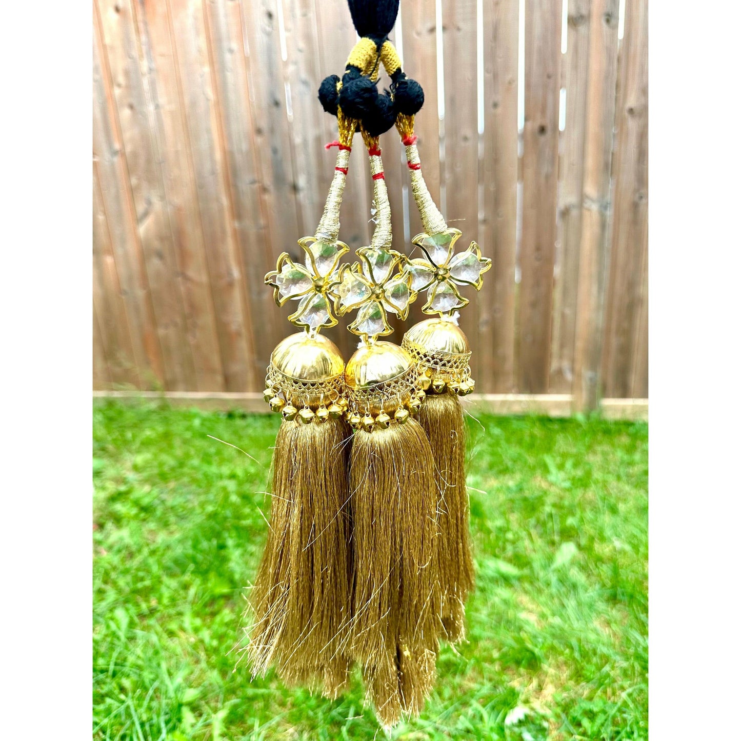 Beautiful parandi/paranda hair accessory - Bollywood/Indian/Punjabi style