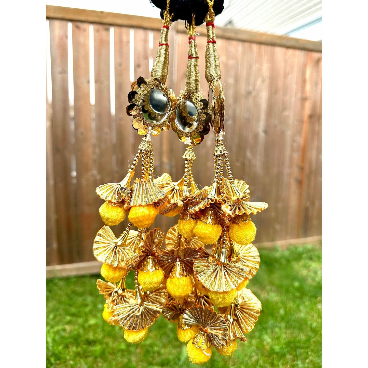 Beautiful parandi/paranda hair accessory - Bollywood/Indian/Punjabi style