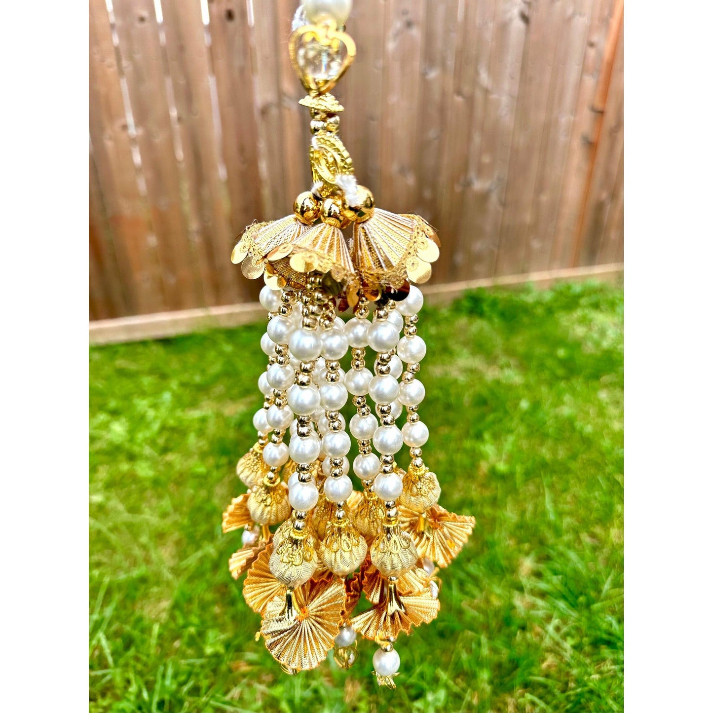 Beautiful parandi/paranda hair accessory - Bollywood/Indian/Punjabi style