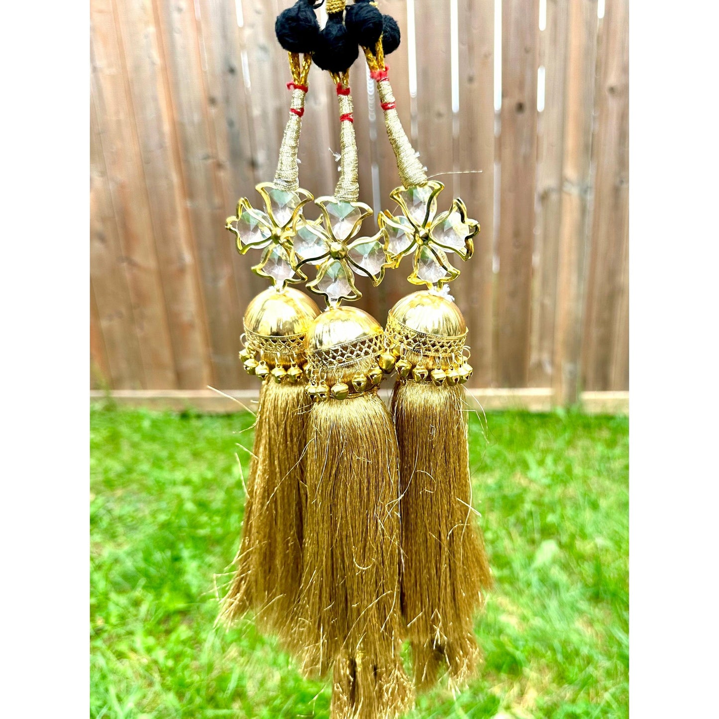 Beautiful parandi/paranda hair accessory - Bollywood/Indian/Punjabi style