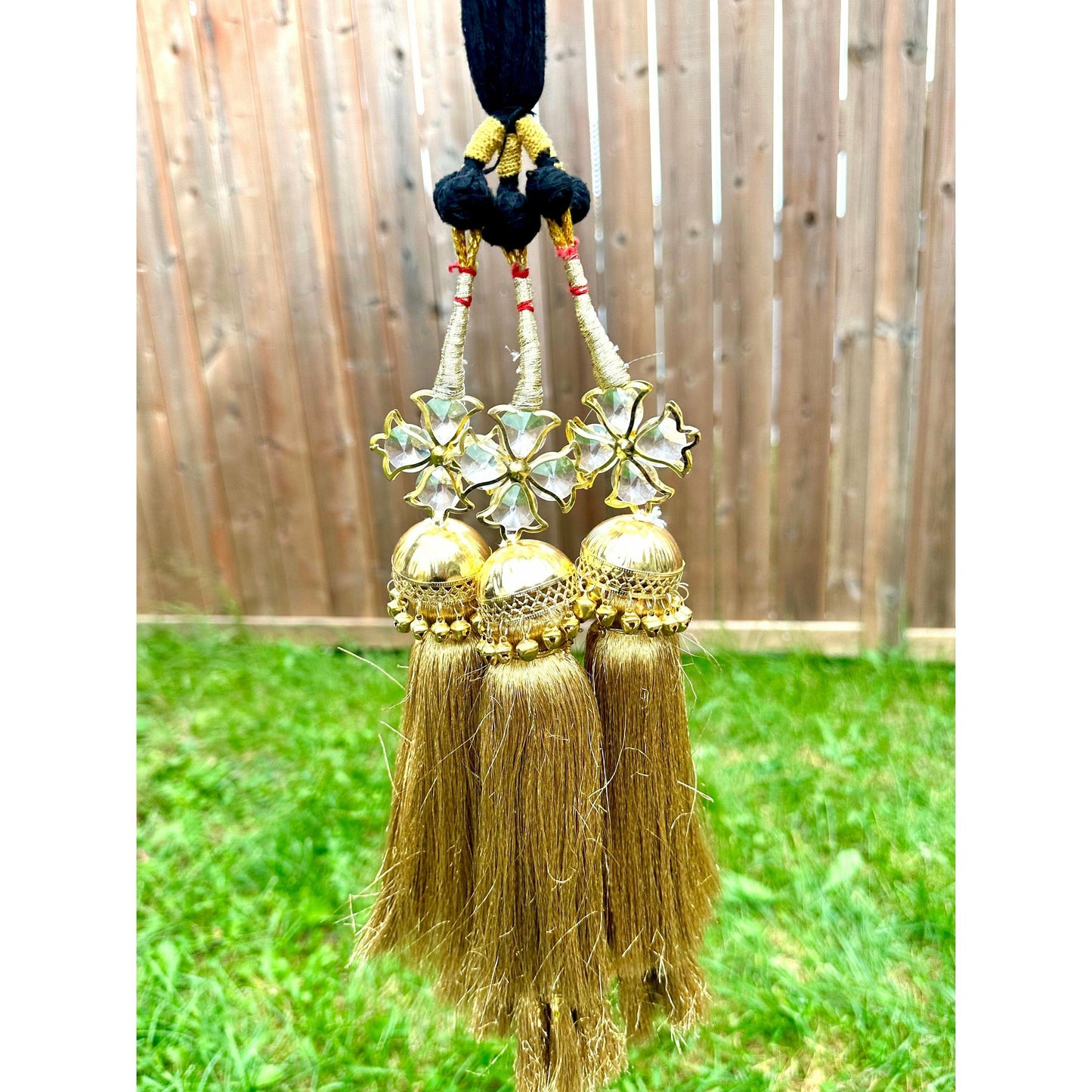 Beautiful parandi/paranda hair accessory - Bollywood/Indian/Punjabi style