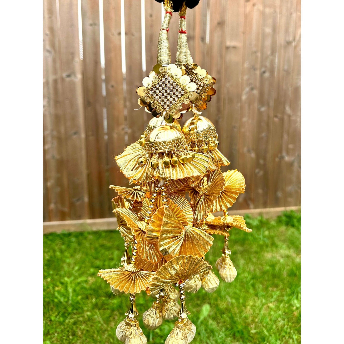 Beautiful parandi/paranda hair accessory - Bollywood/Indian/Punjabi style